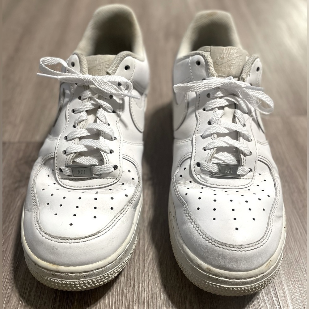Nike Men’s Air Force 1 07' Shoes Size 8.5 Triple White Sneakers Athlete